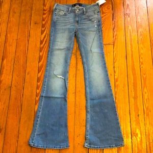 Hollister Flare Jeans, 0, NWT